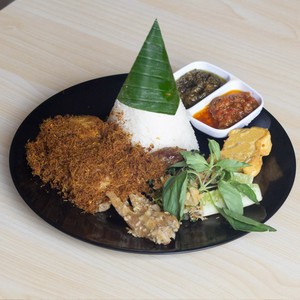 Nasi Gembira Ayam Negri - Bebek Gembira