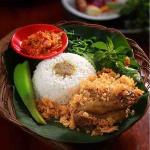 Ayam Negri Kremes - Bebek Gembira