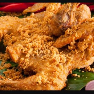 Ayam Negri Utuh - Bebek Gembira